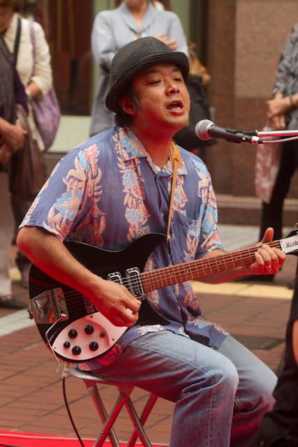 �� rickenbacker 325